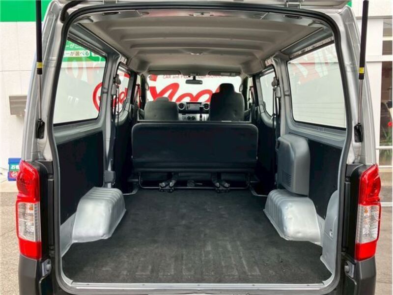 NV350 CARAVAN