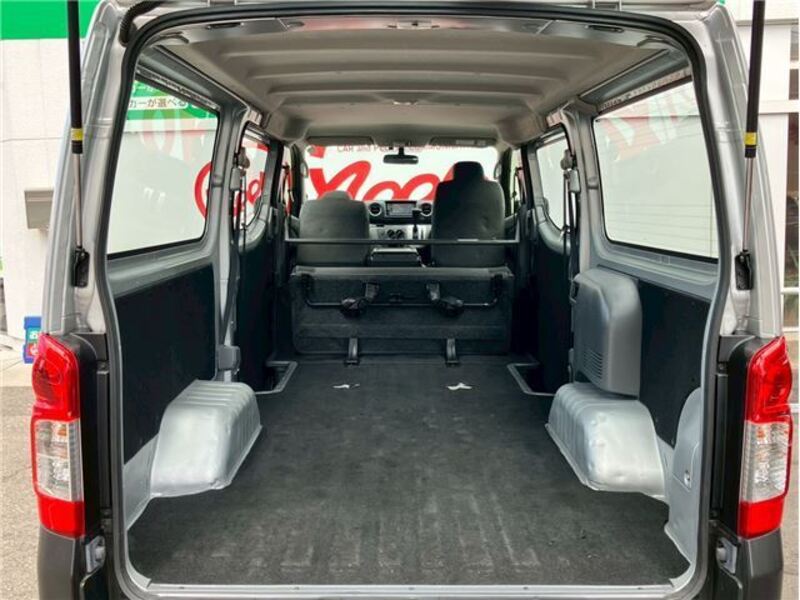NV350 CARAVAN