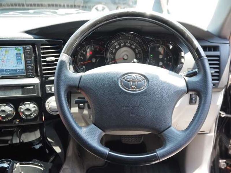 HILUX SURF