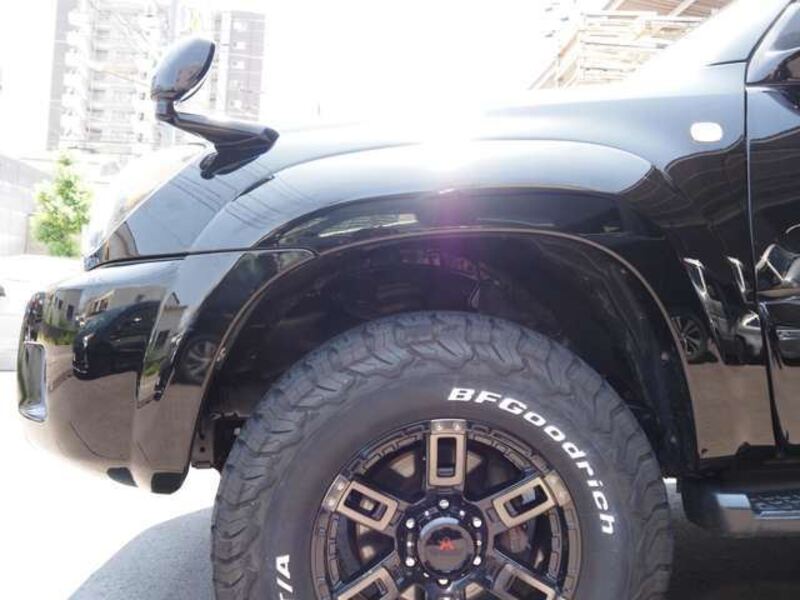 HILUX SURF
