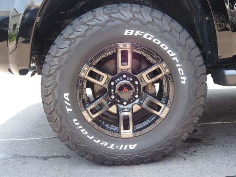 HILUX SURF