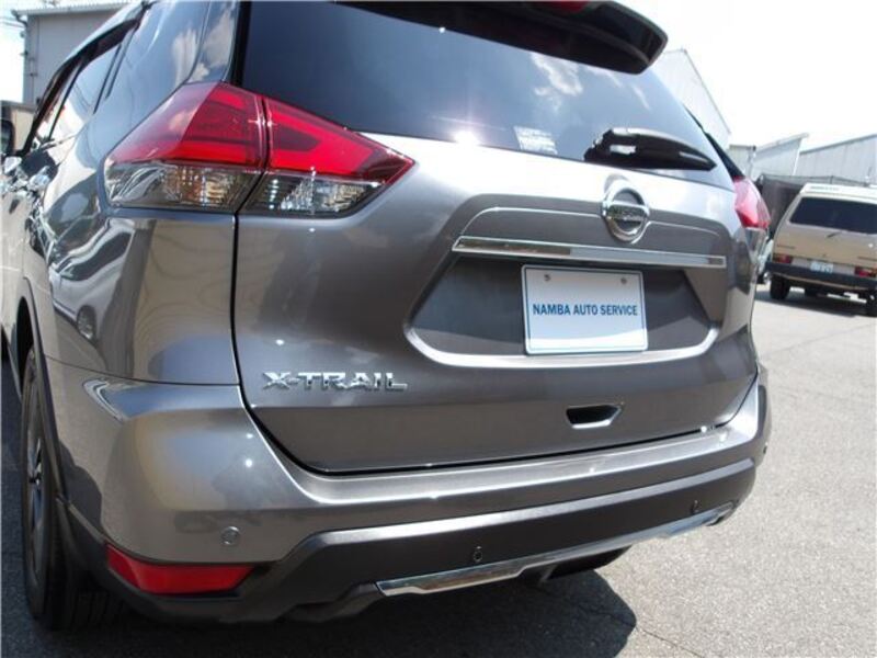 X-TRAIL