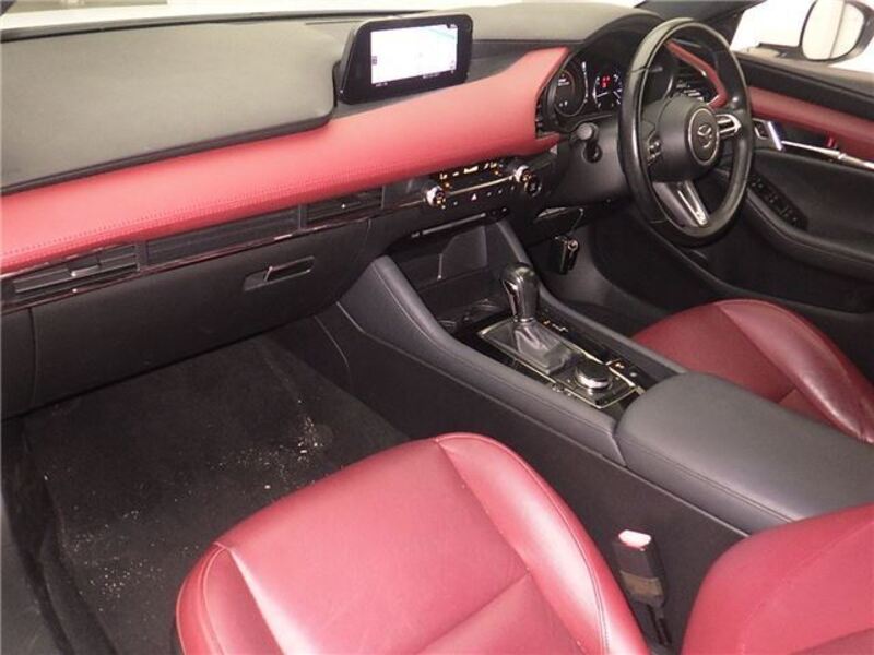 MAZDA3