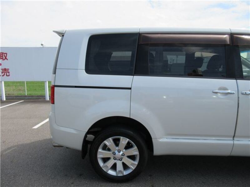 DELICA D5