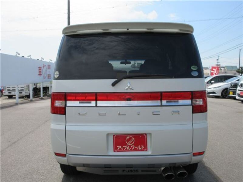 DELICA D5
