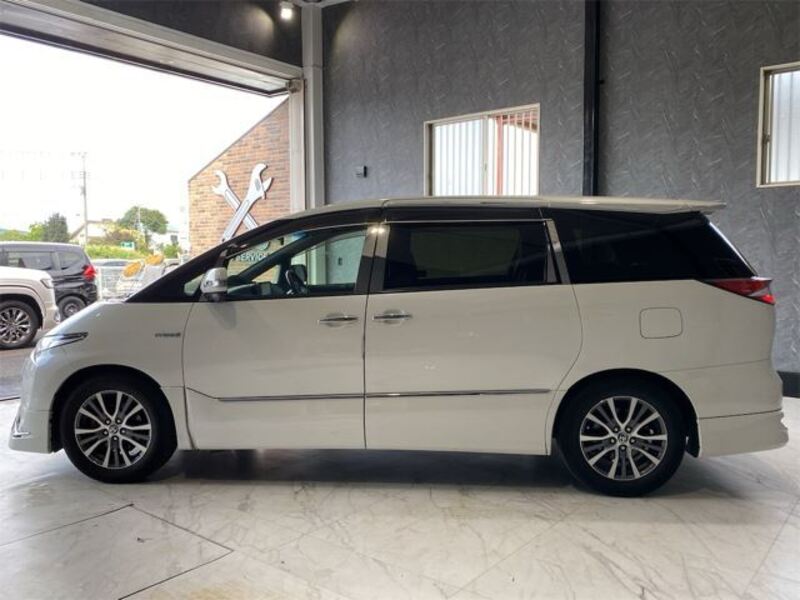 ESTIMA HYBRID