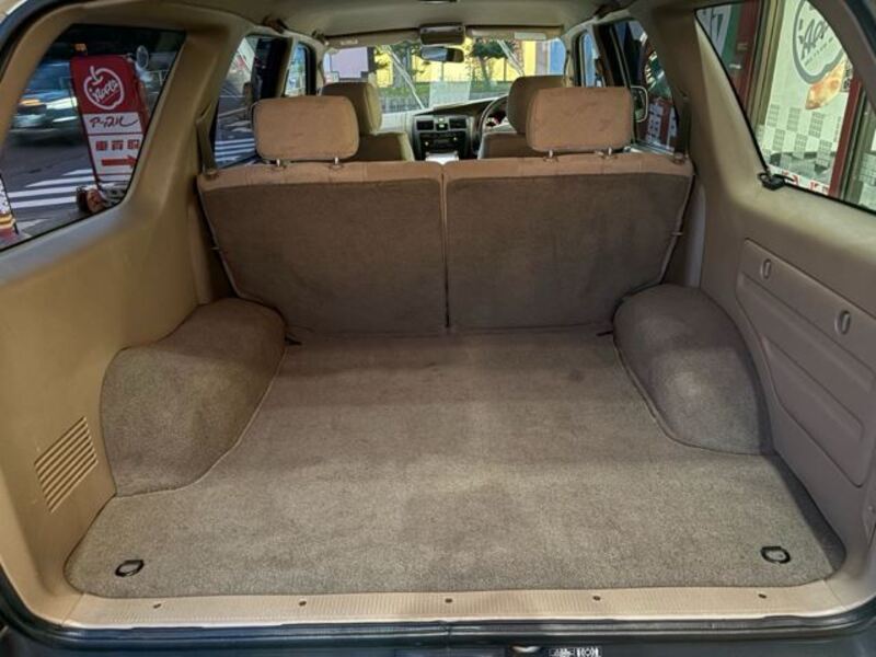 HILUX SURF