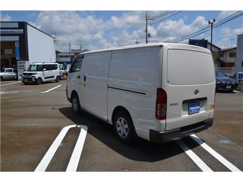 HIACE