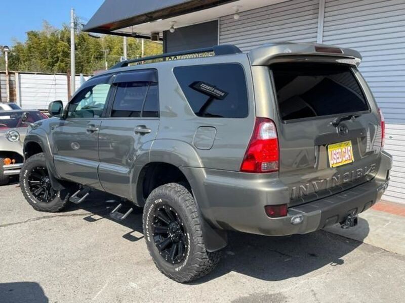 HILUX SURF