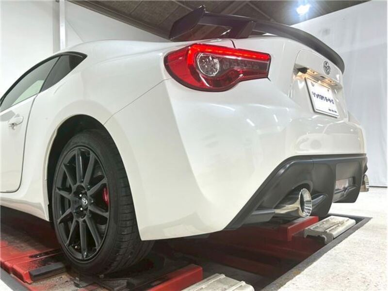 86