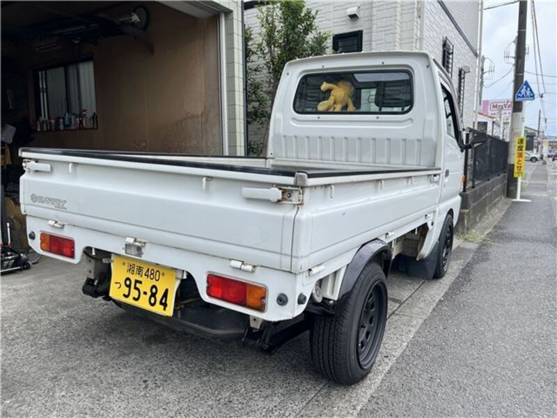 CARRY TRUCK