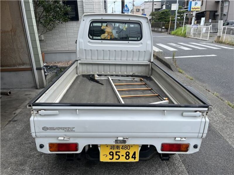 CARRY TRUCK