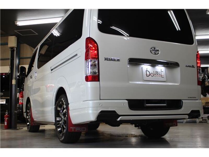 HIACE VAN