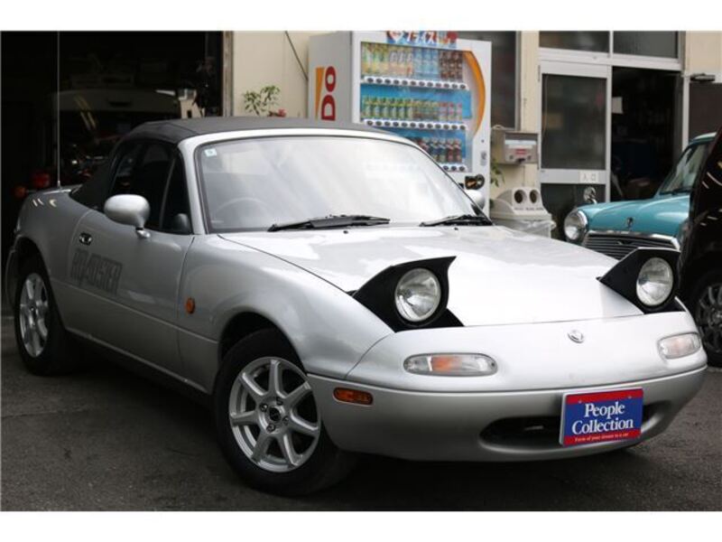 EUNOS ROADSTER