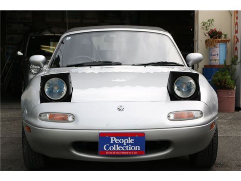 EUNOS ROADSTER