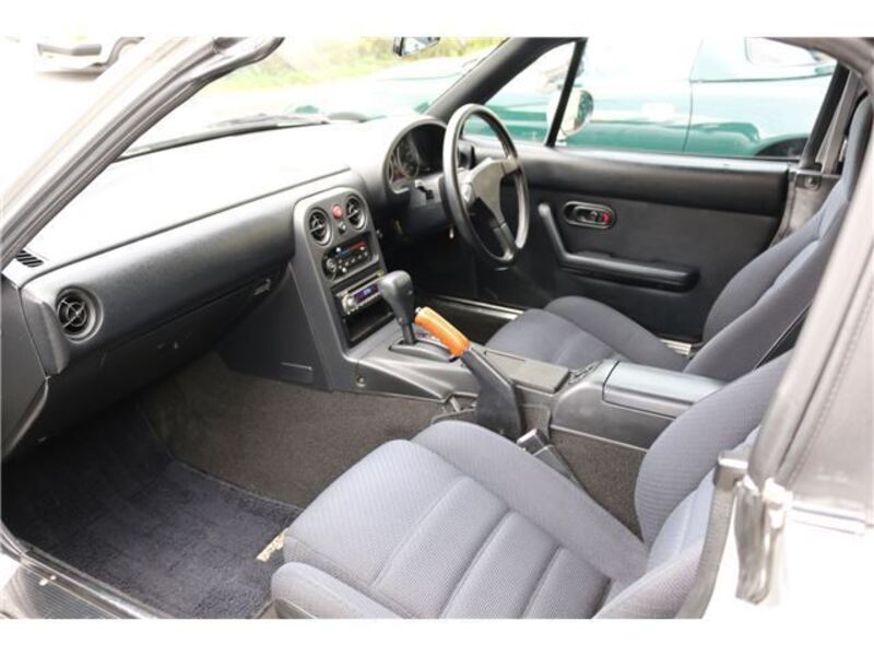 EUNOS ROADSTER