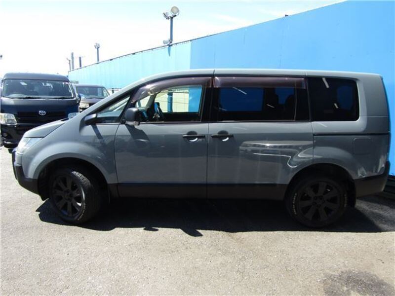DELICA D5