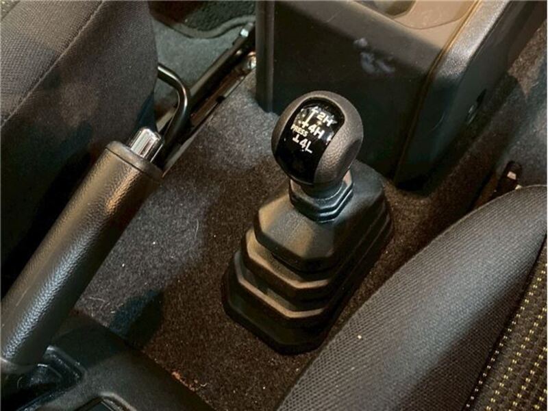 JIMNY SIERRA