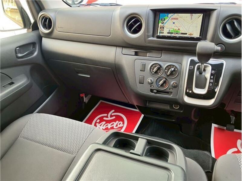 CARAVAN VAN