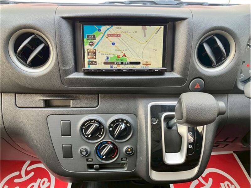 CARAVAN VAN
