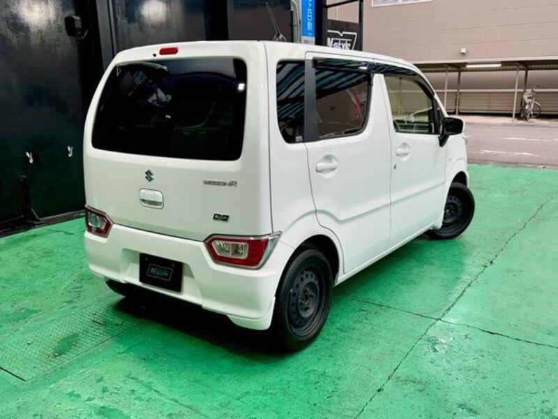 WAGON R