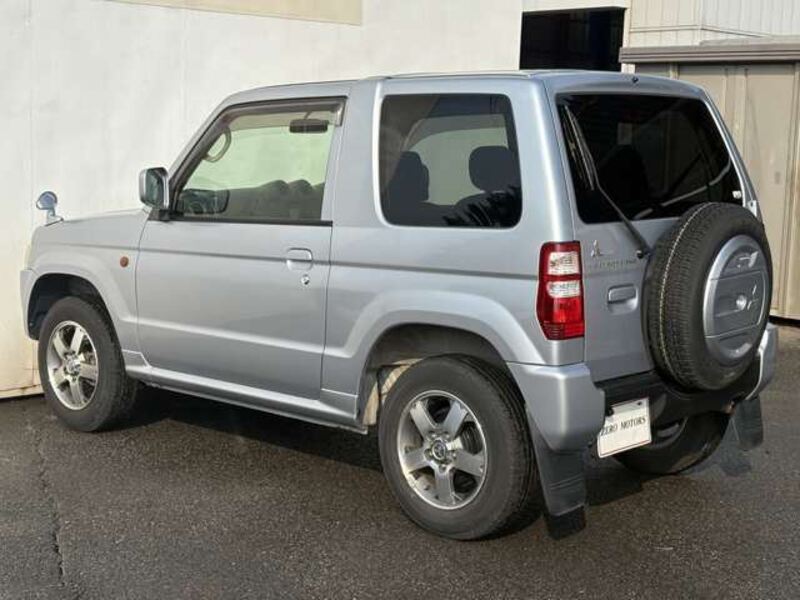 PAJERO MINI