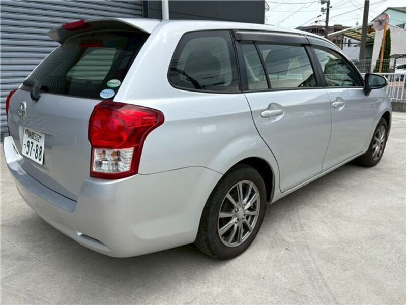 COROLLA FIELDER
