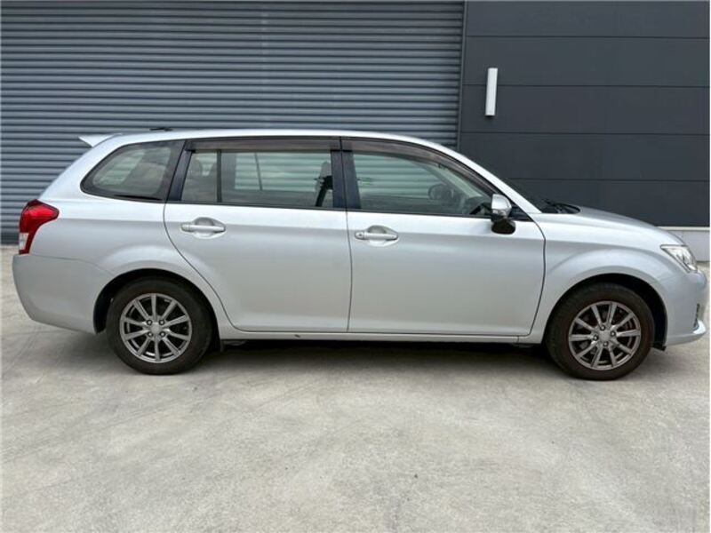 COROLLA FIELDER