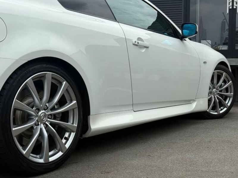 SKYLINE