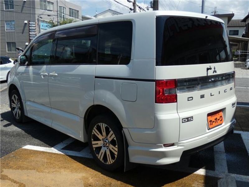 DELICA D5