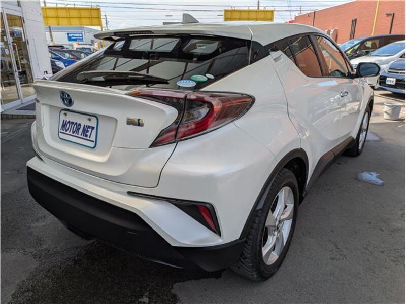 C-HR