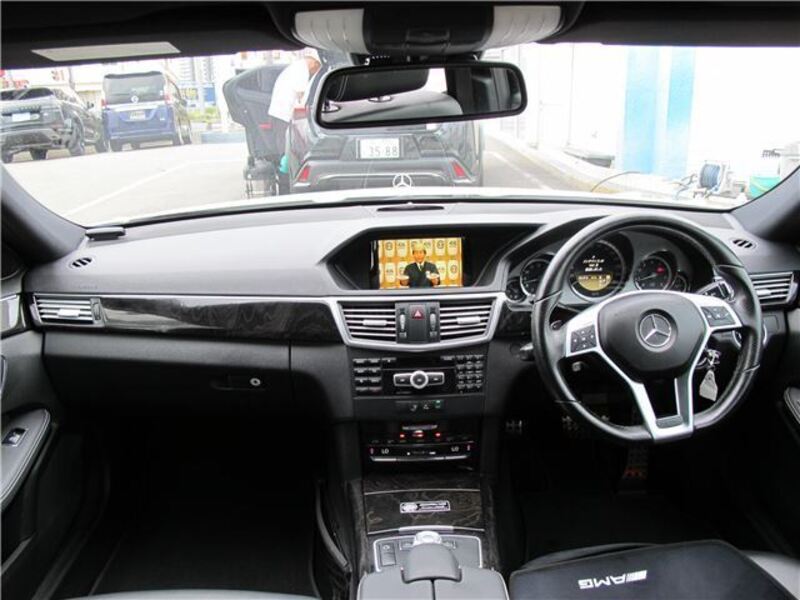 E-CLASS