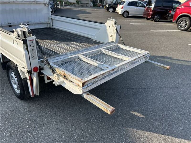 ACTY TRUCK