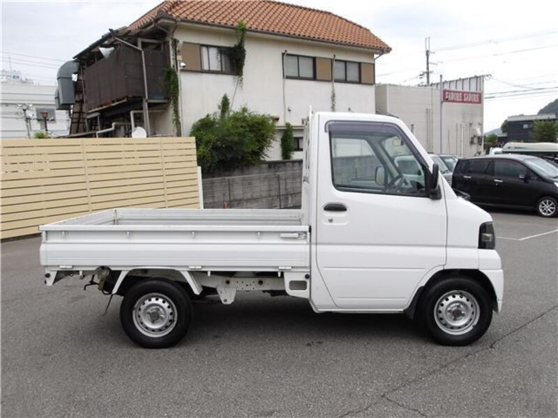 MINICAB TRUCK