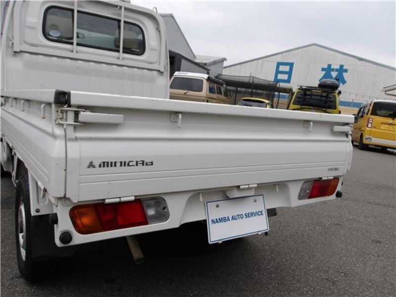 MINICAB TRUCK