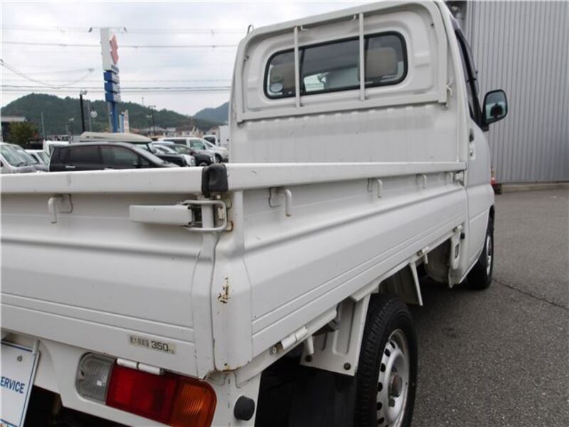 MINICAB TRUCK