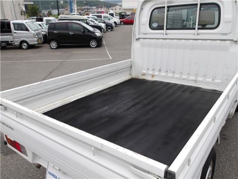 MINICAB TRUCK