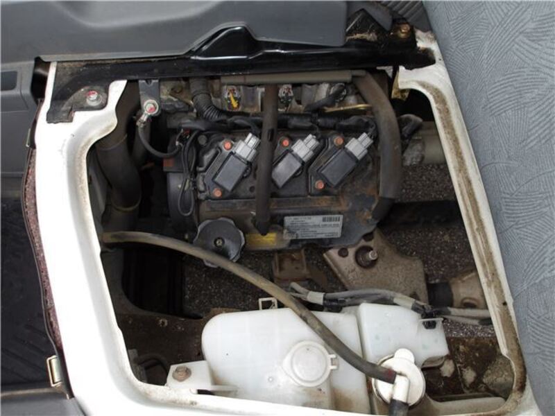 MINICAB TRUCK