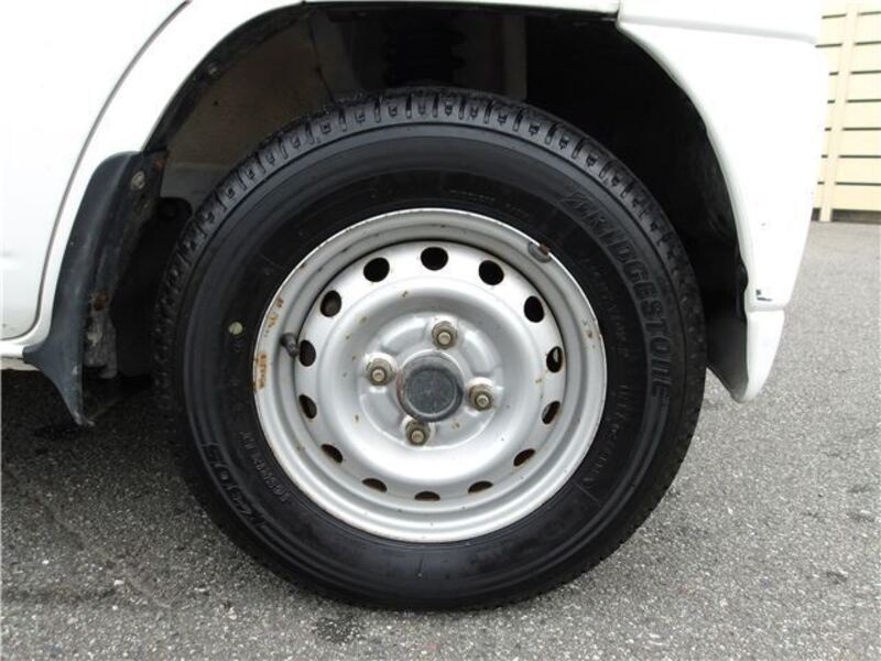 MINICAB TRUCK