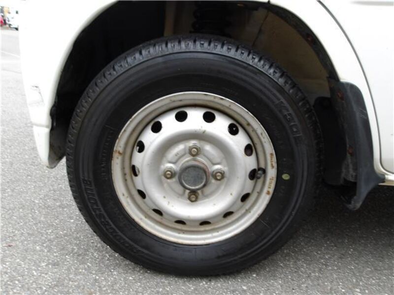 MINICAB TRUCK
