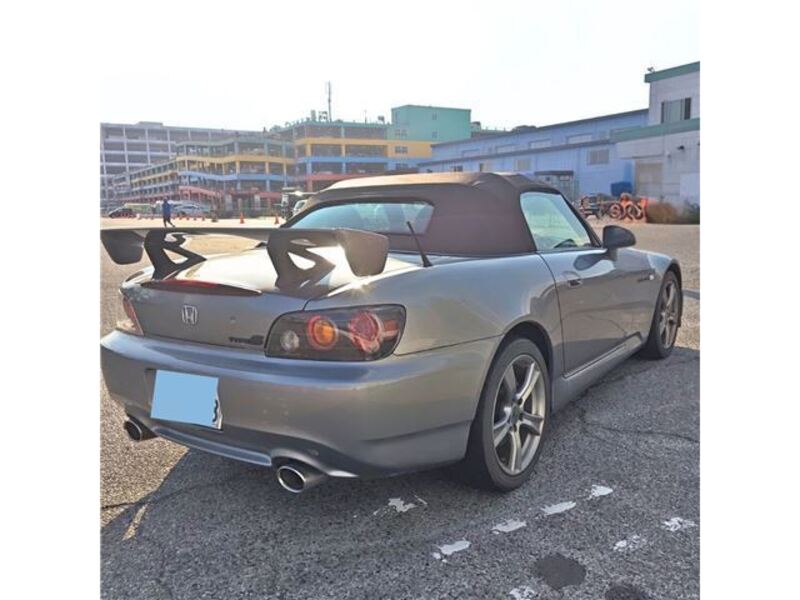 S2000