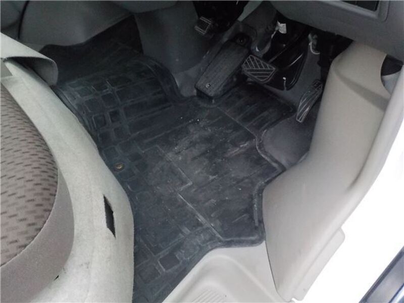 MINICAB VAN