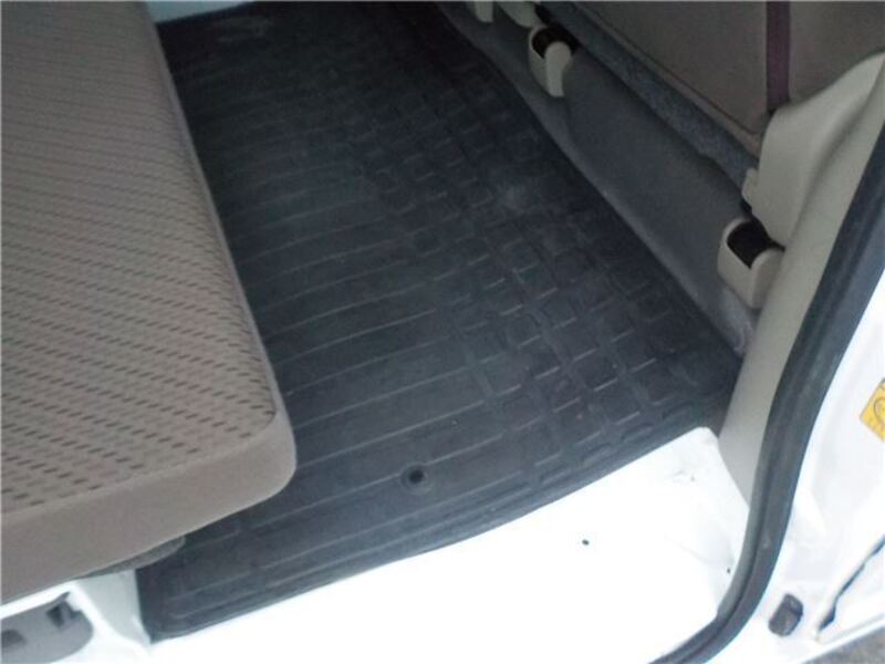 MINICAB VAN