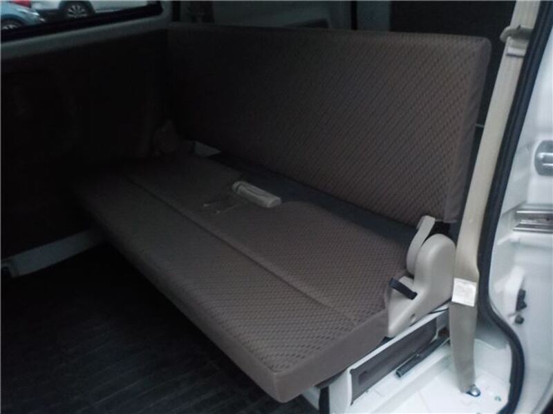 MINICAB VAN