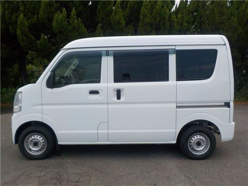 MINICAB VAN