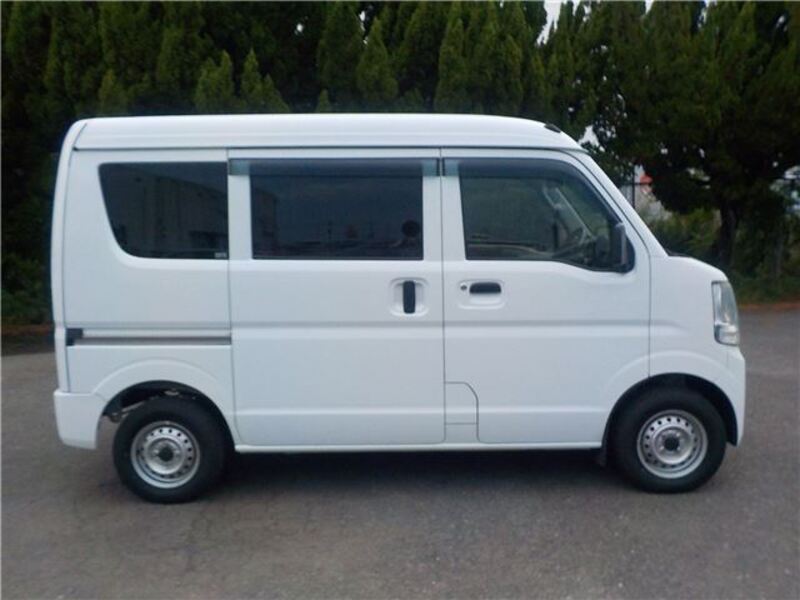 MINICAB VAN