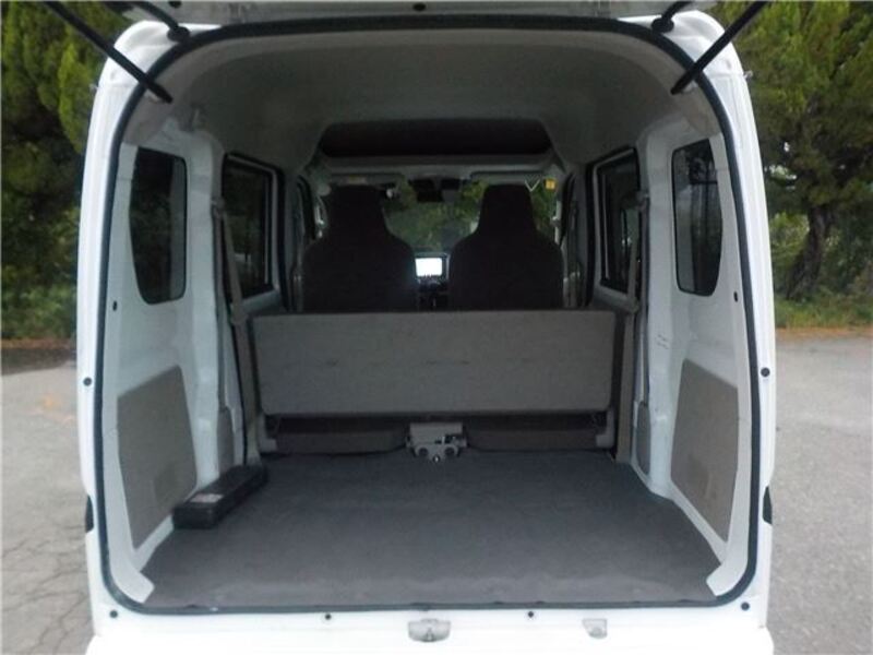 MINICAB VAN