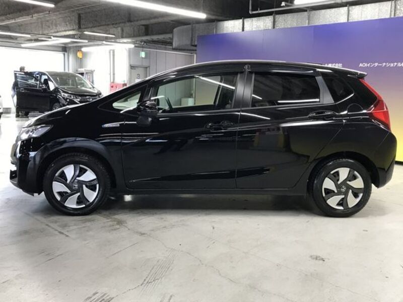 FIT HYBRID