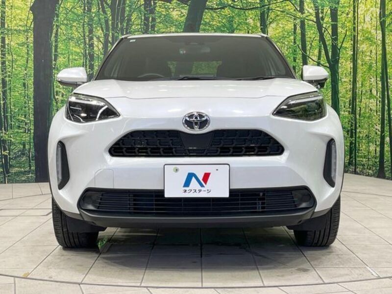 YARIS CROSS