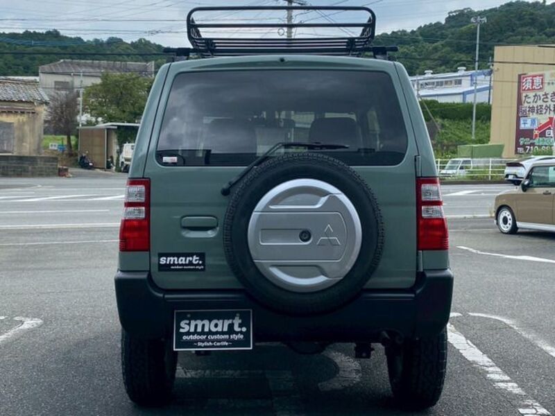 PAJERO MINI